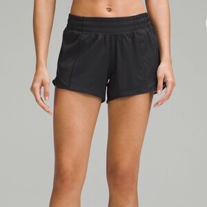 lululemon Hotty Hot Low-Rise Lined Short 4” - BLACK, size 12